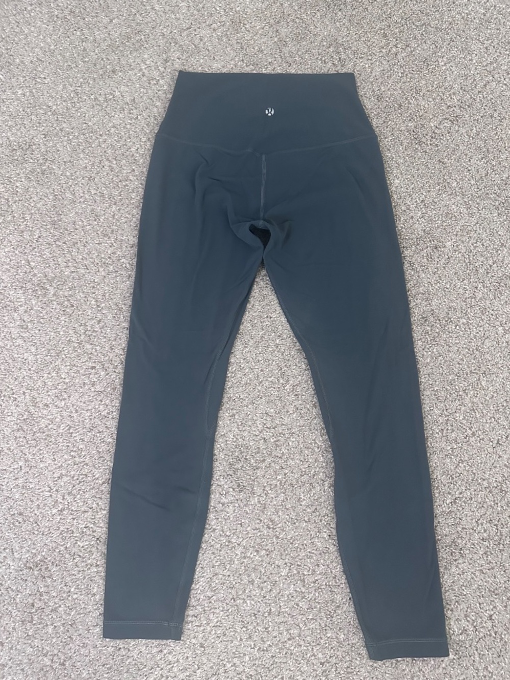 Womens Gray Size 6 Lululemon Leggings